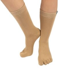 Brune tåsokker, TOETOE Essential, str. 35-46 - Basis tåsokker